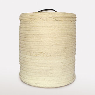 Cesta con tapa