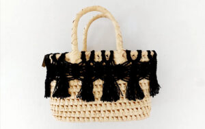 MINI CESTA DE MANO CON MACRAME
